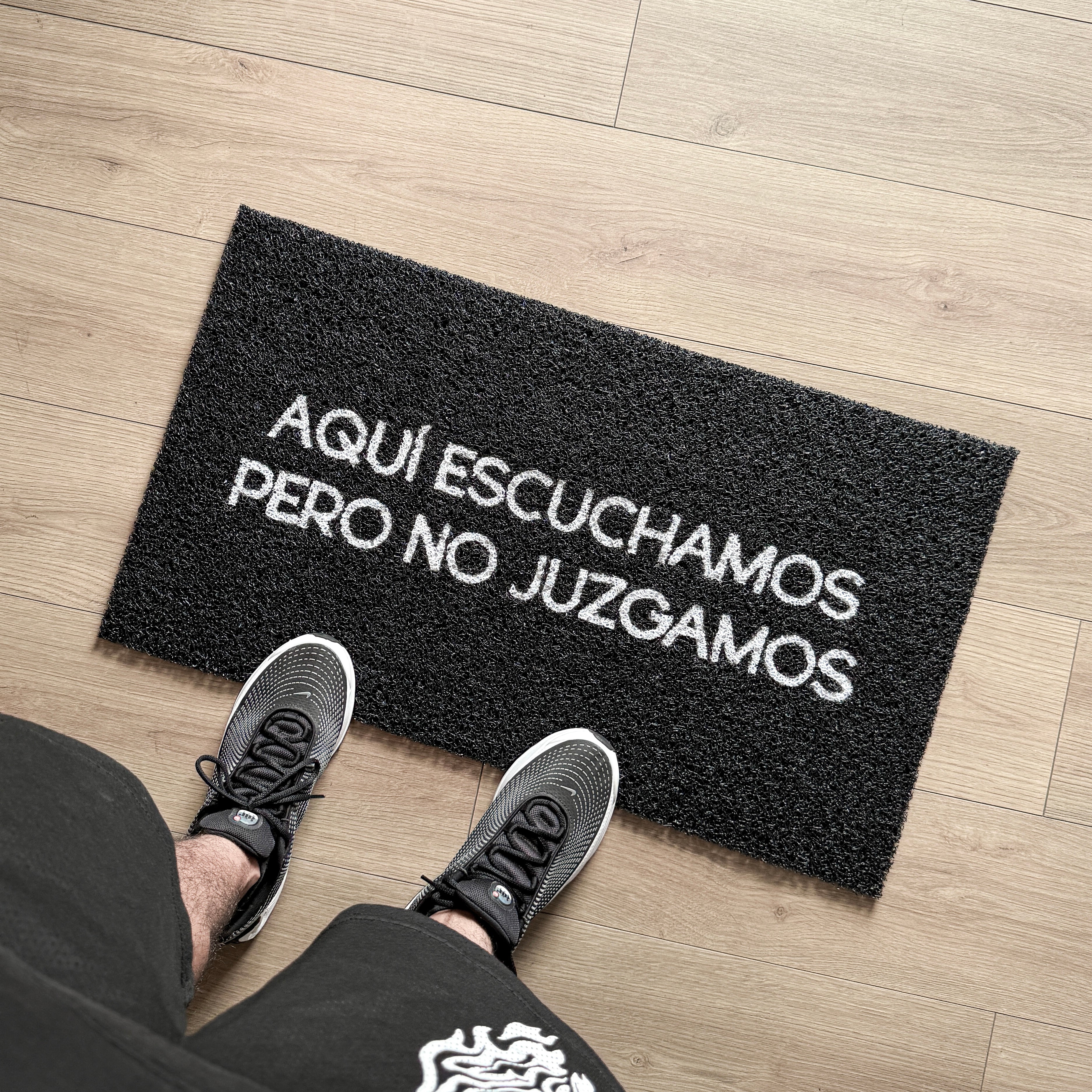 Tapete escuchamos pero no juzgamos