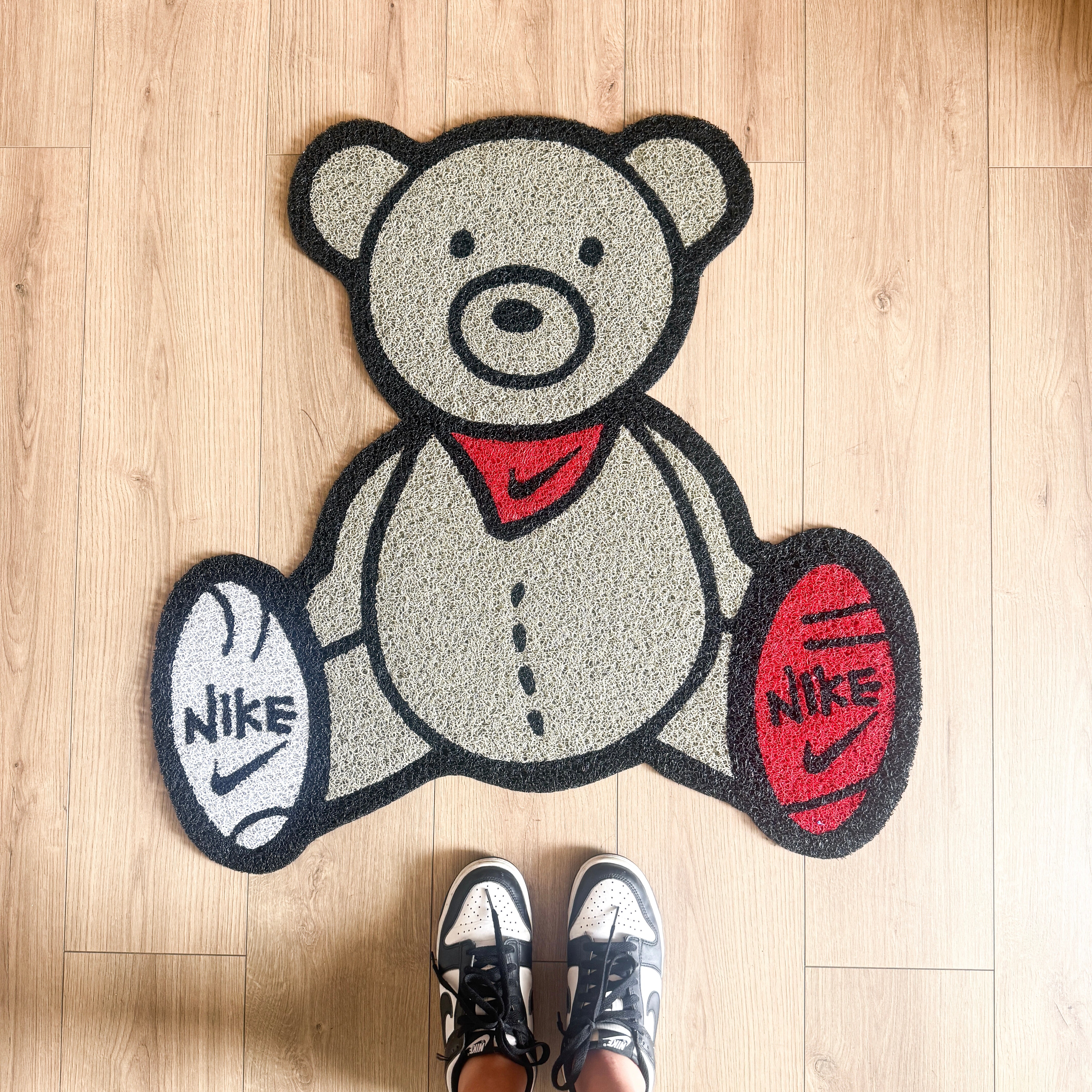 Tapete oso Nike