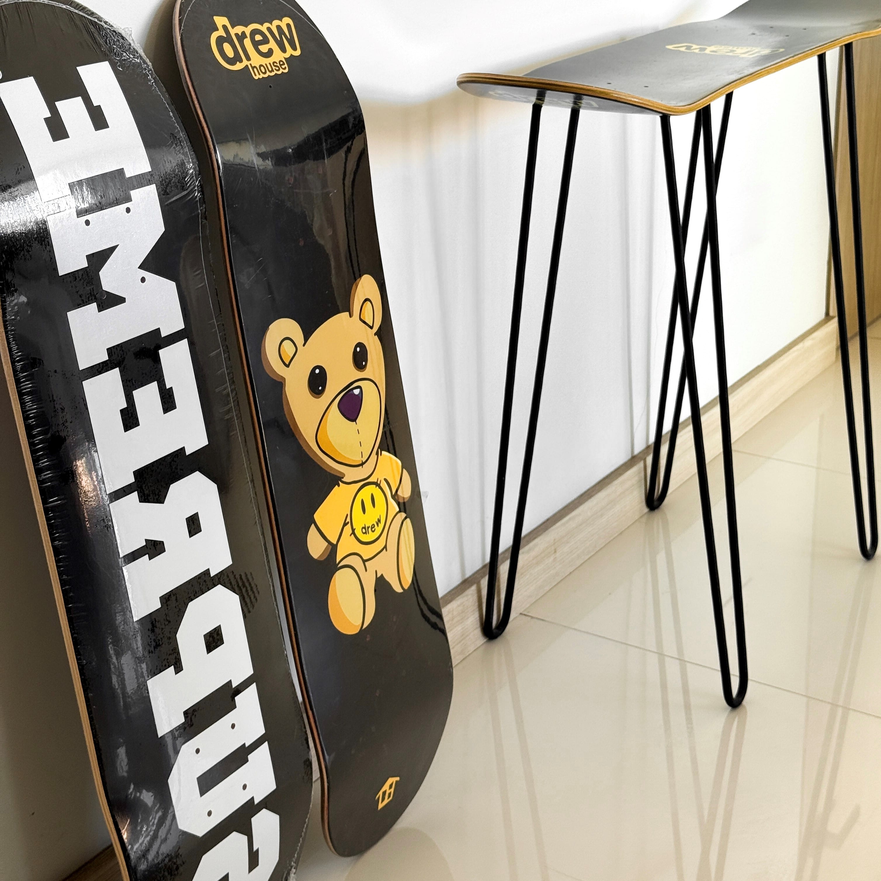Skateboard drew