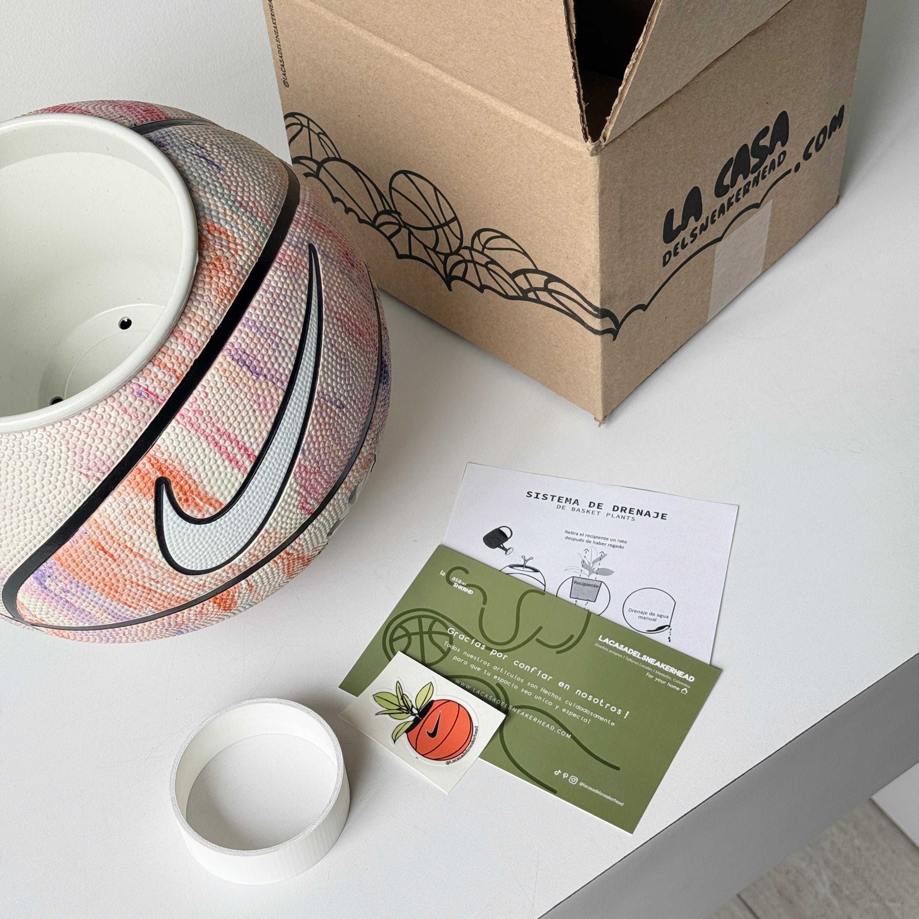 Matera mini basket plant ice