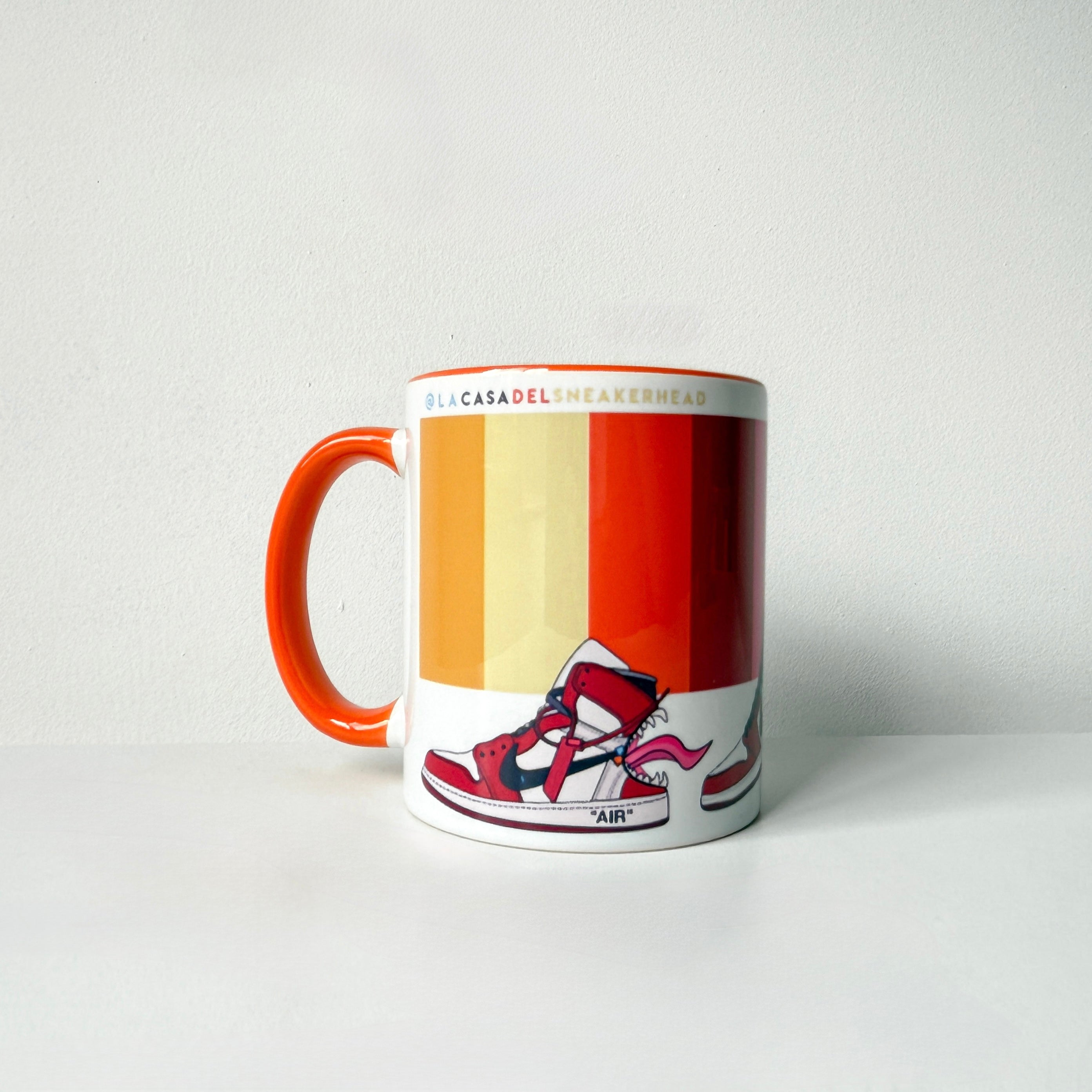 Mug kicks rainbow