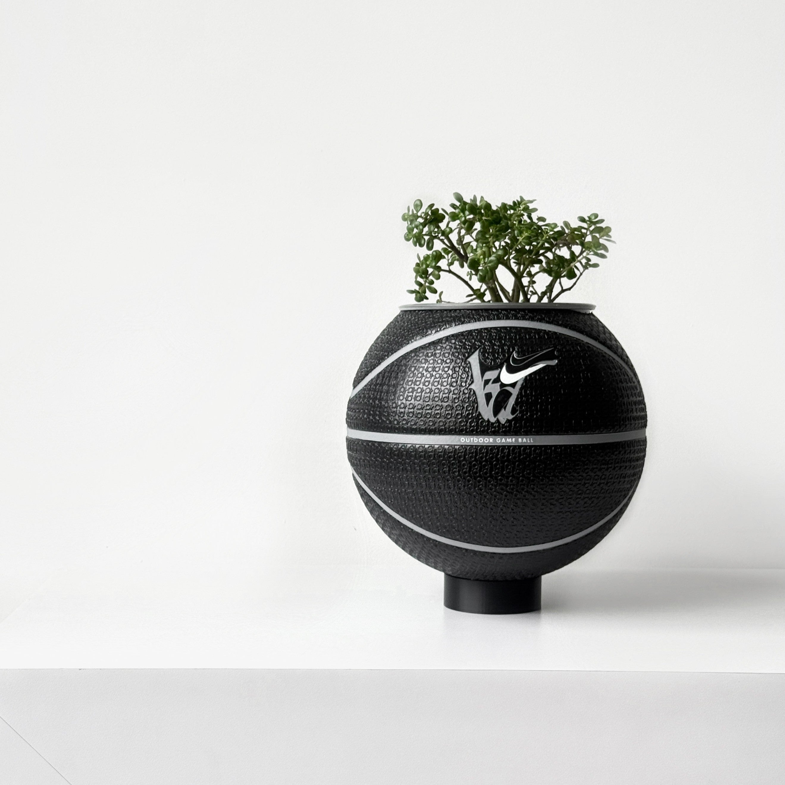 Matera basket plant Kevin Durant