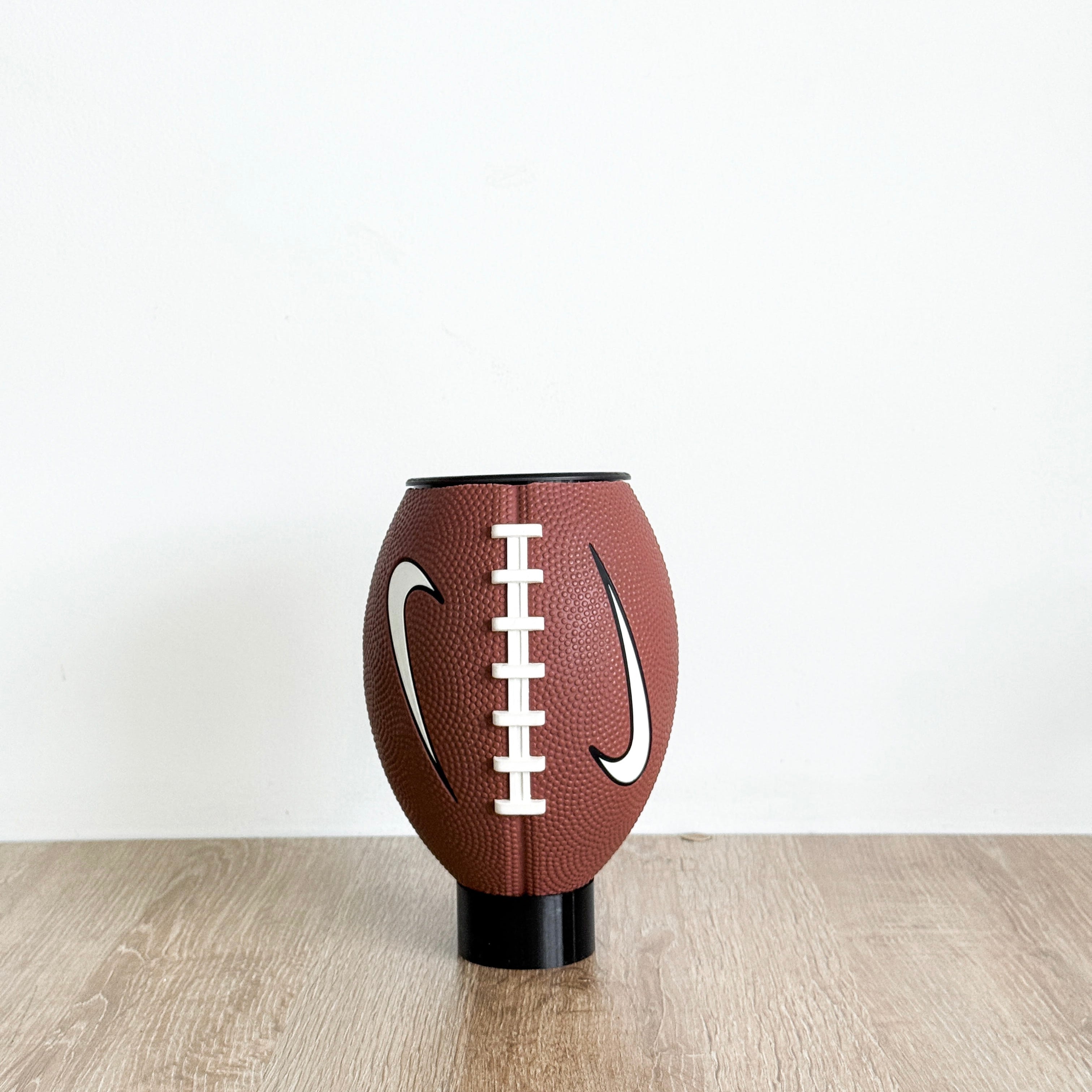 Matera Mini football planter