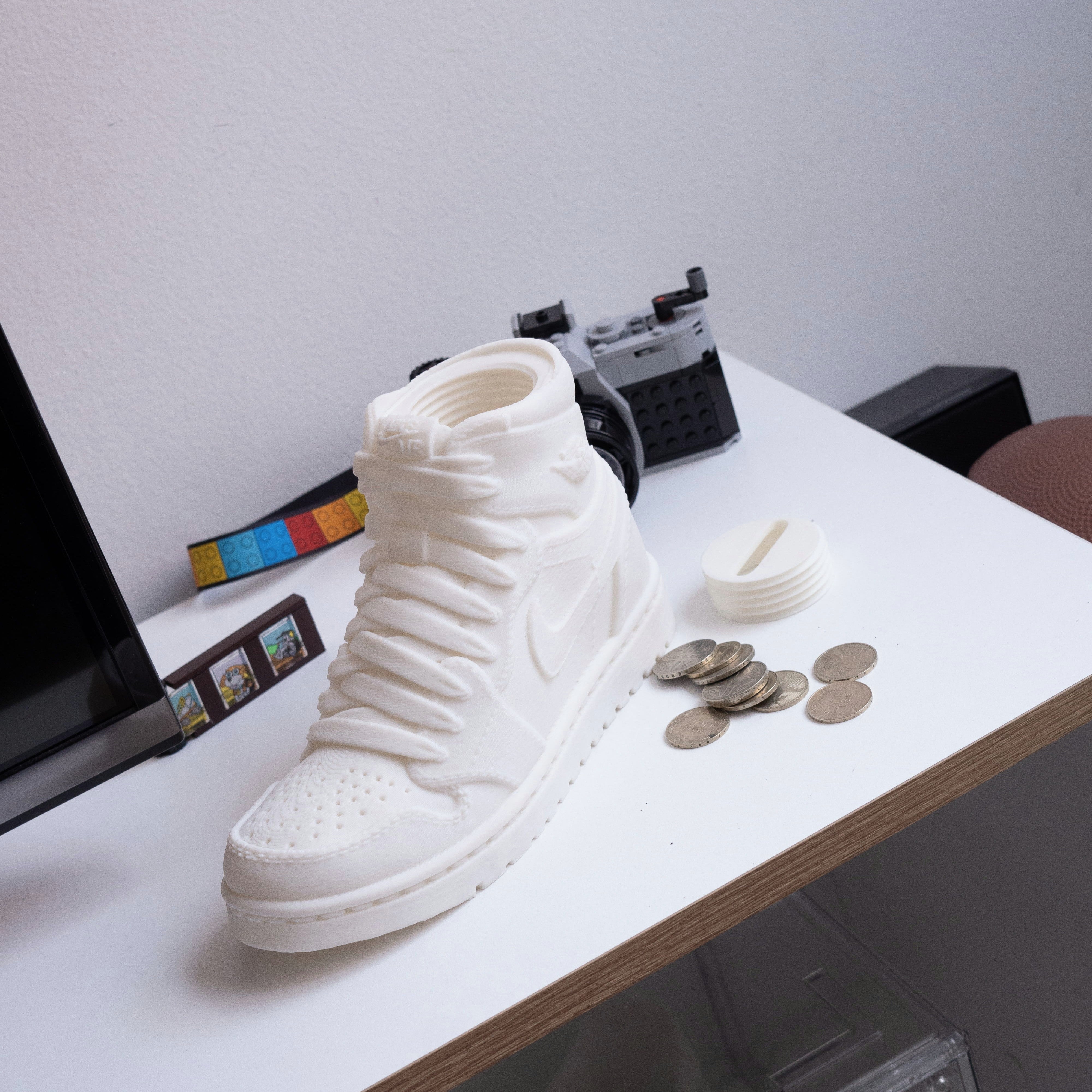 Alcancia Jordan Plastic