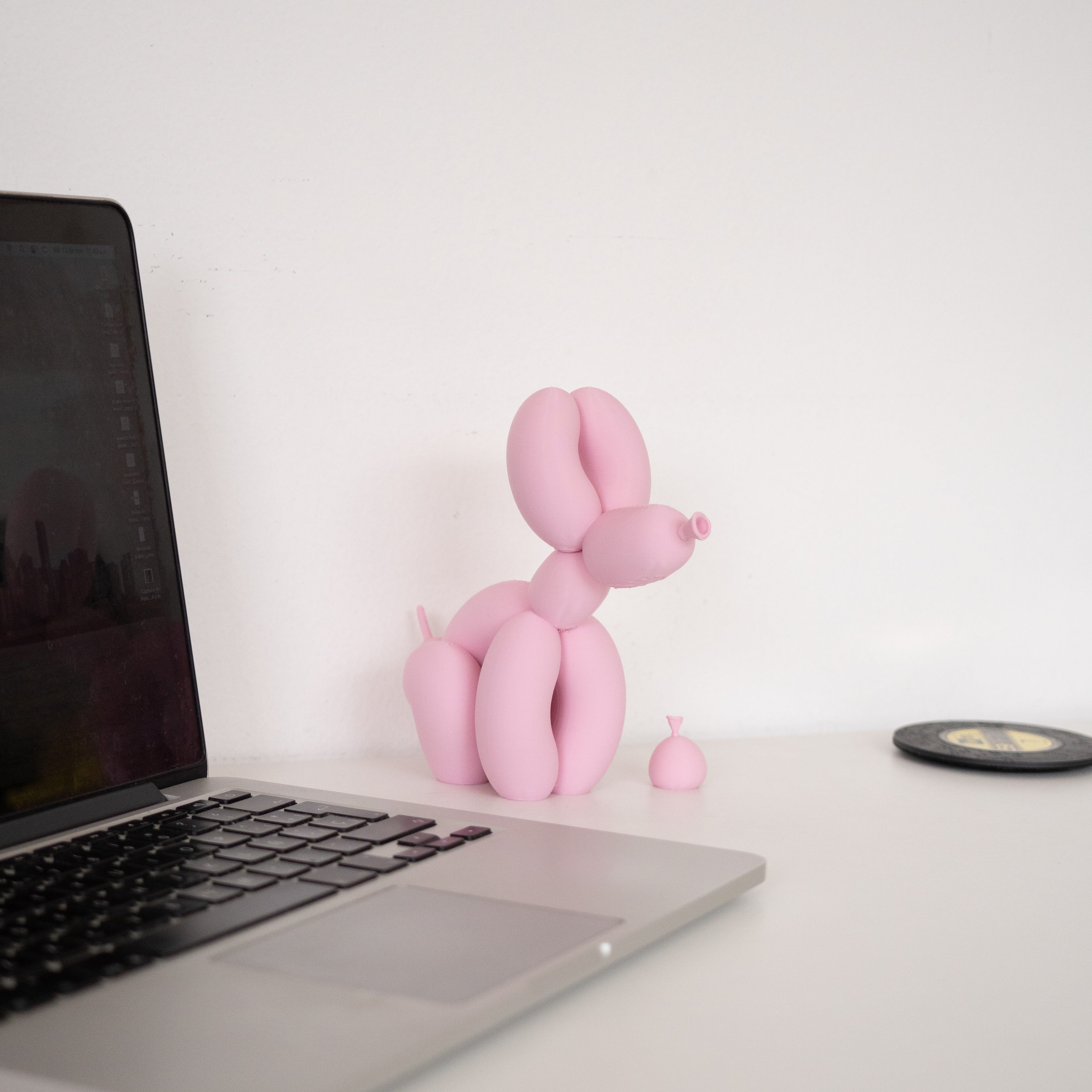 Escultura Rocky poopin