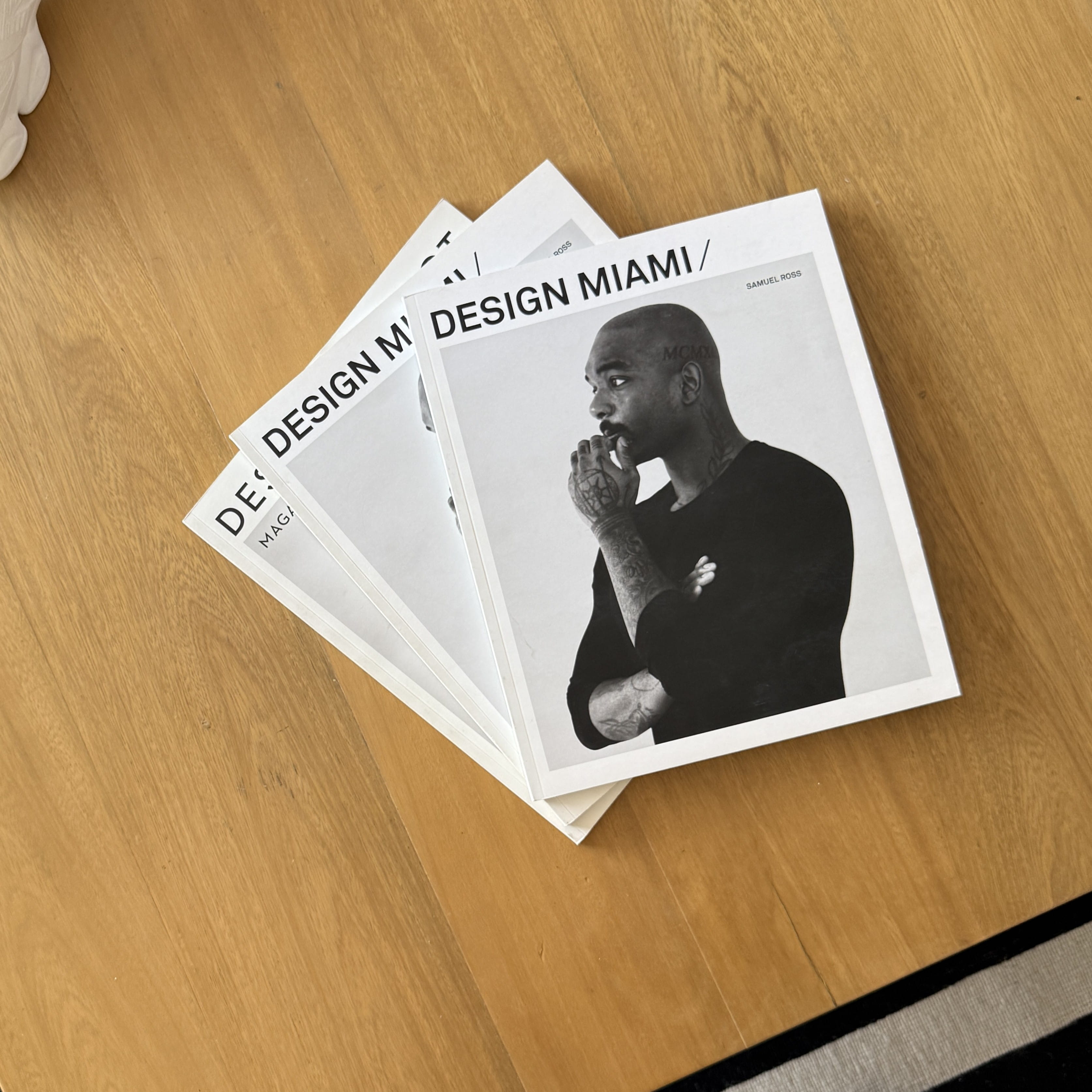 Libro Revista Design district x Virgil Abloh