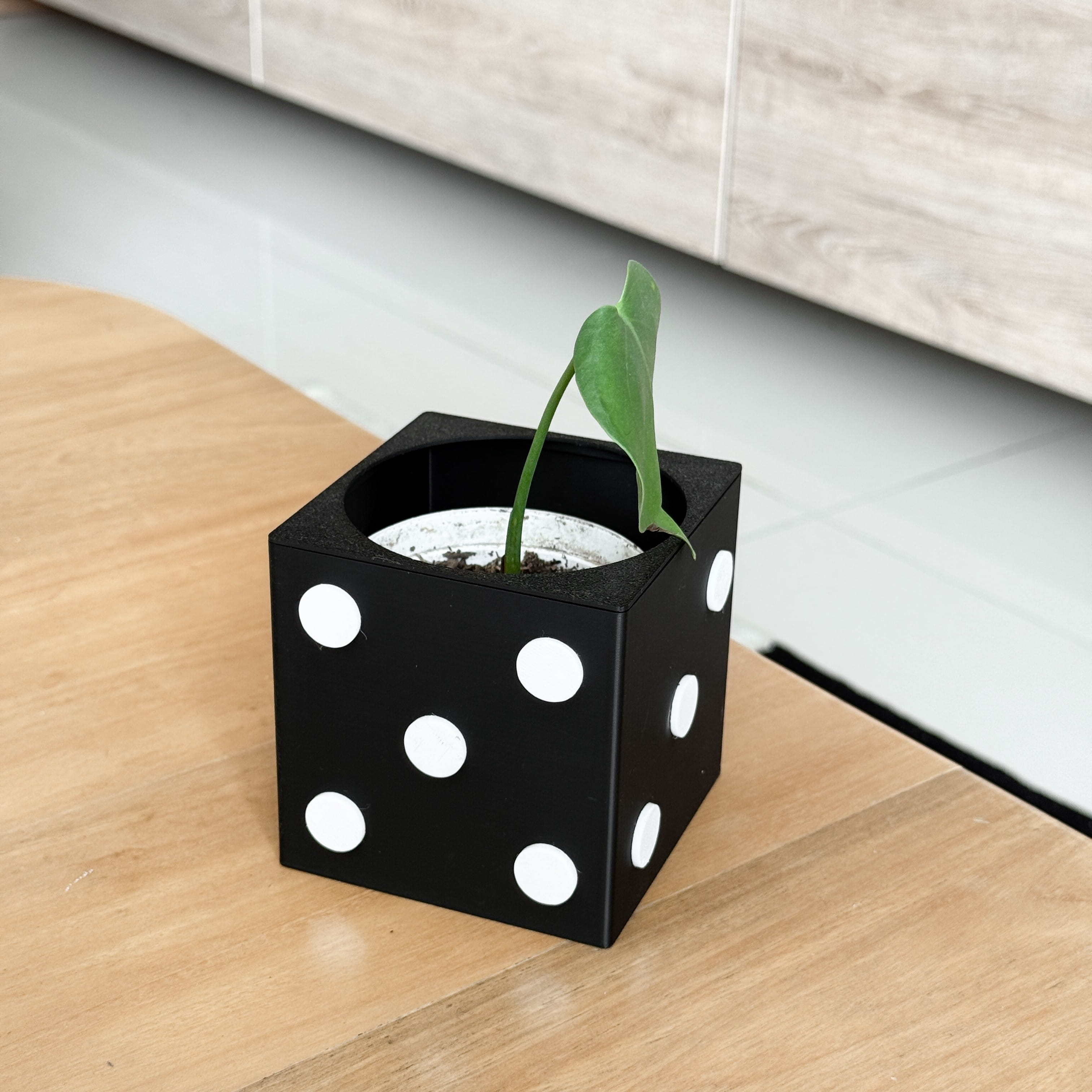 Matera Box planter game