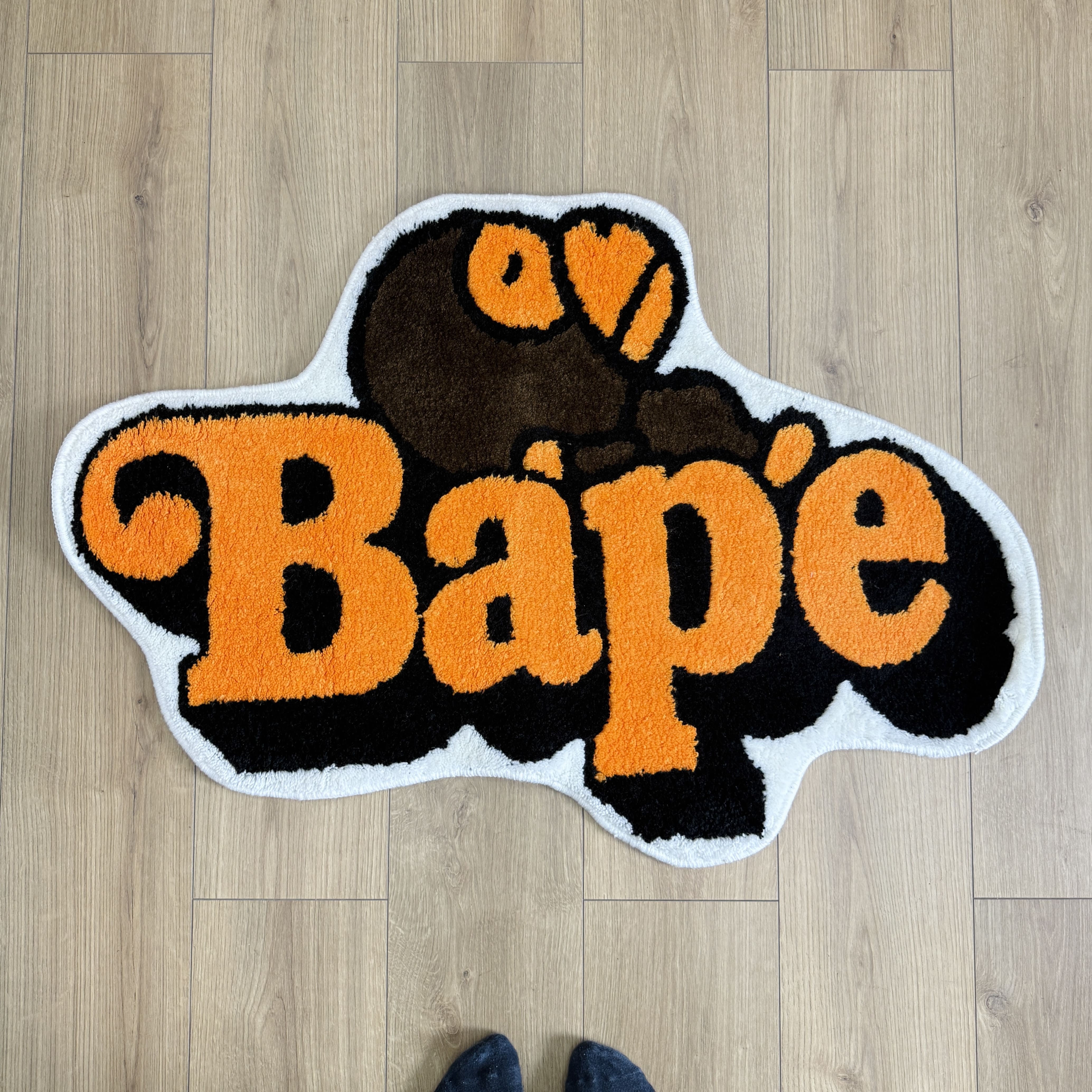 Tapete Milo on Bape® rug mat