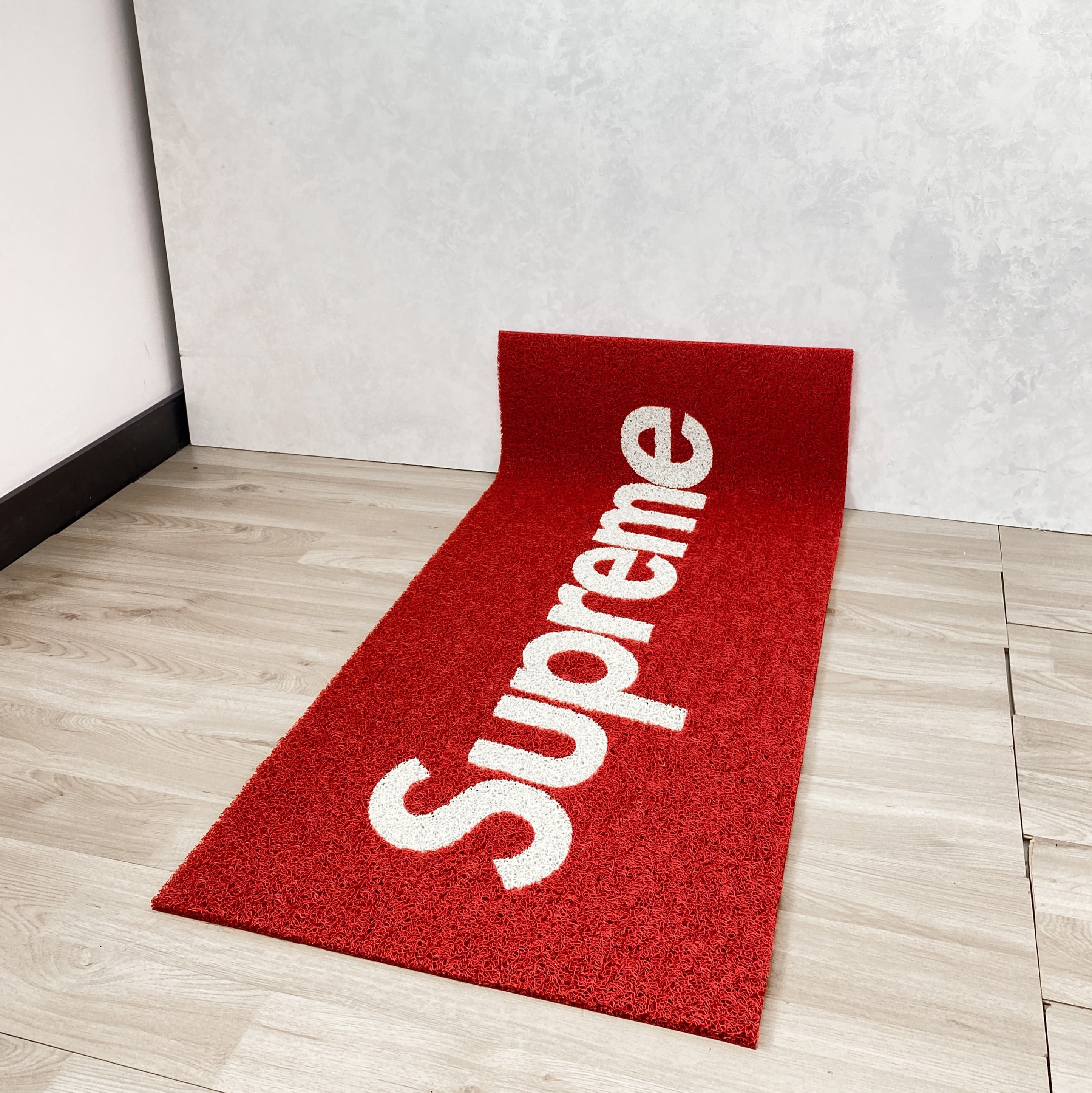 Tapete Supreme M