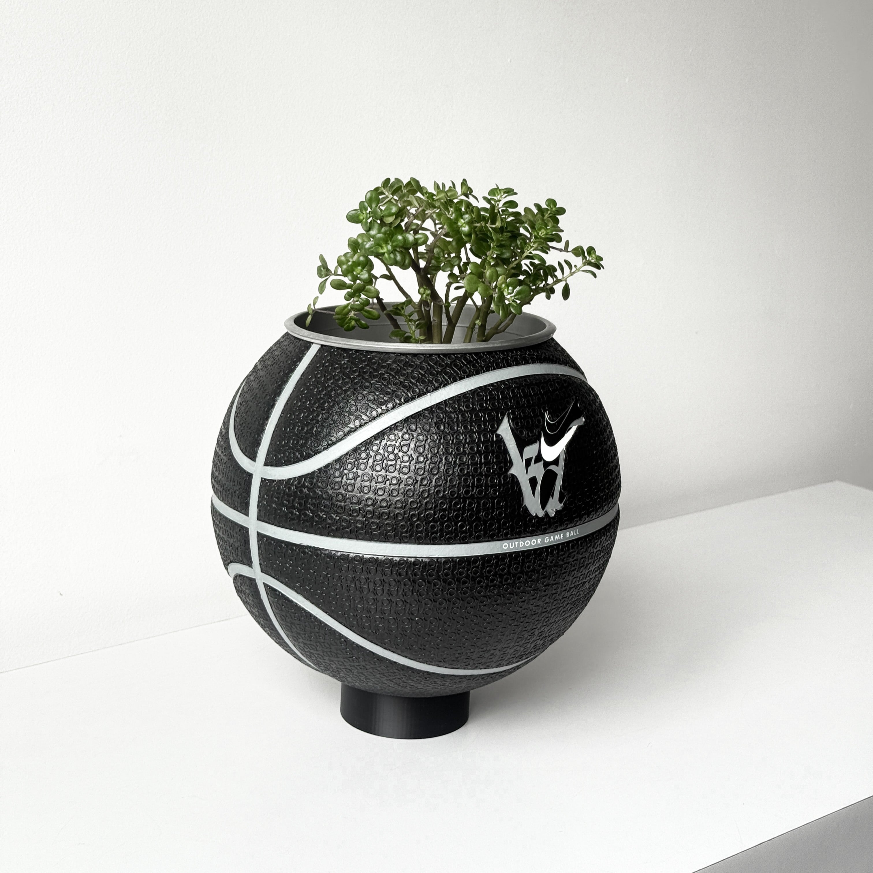 Matera basket plant Kevin Durant