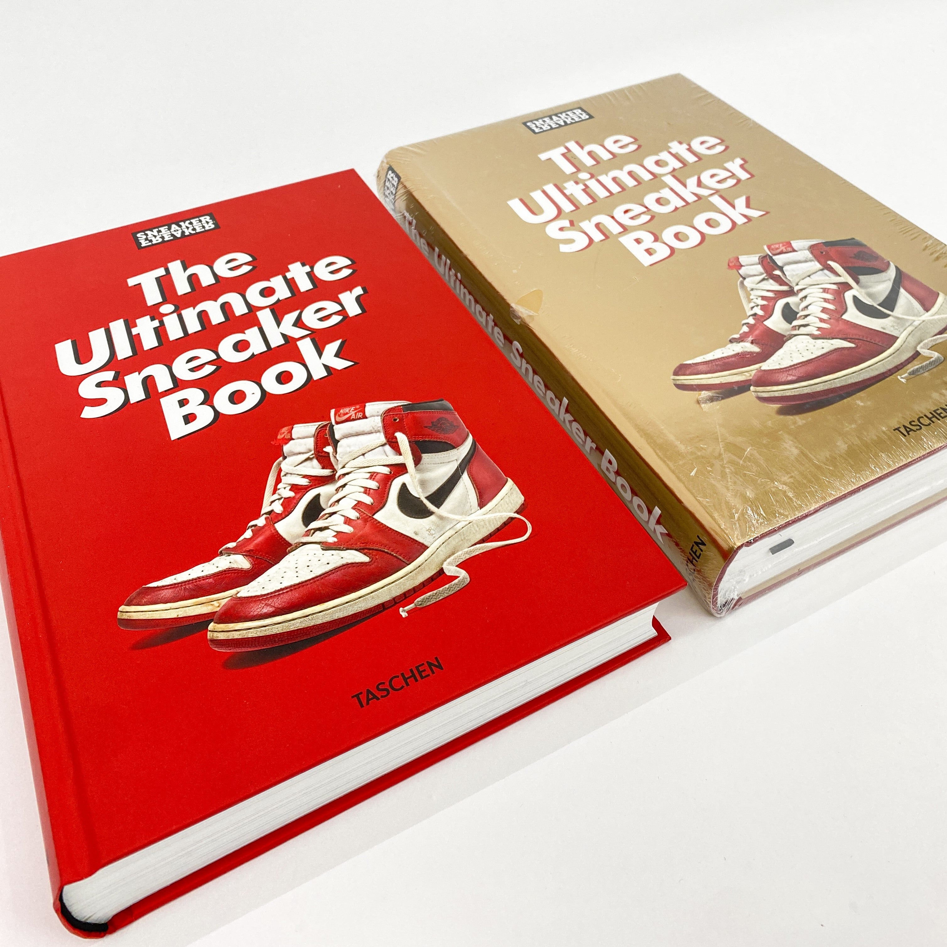 Libro the ultimate sneaker book red