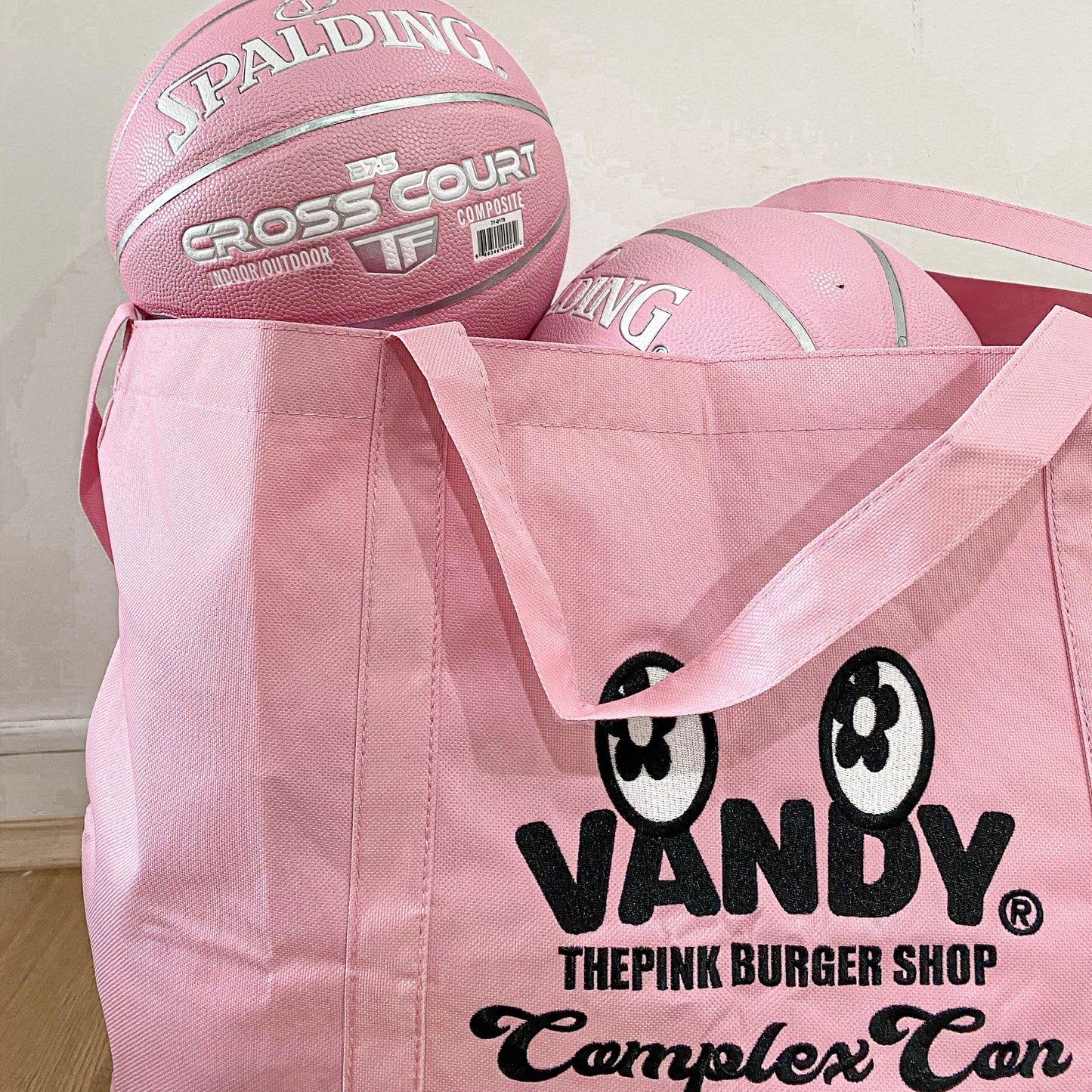 Matera Vandy bag by complexcon